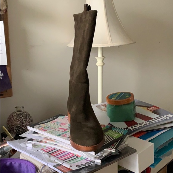 VIA SPIGA olive boots brand new sz 5. - Picture 3 of 4